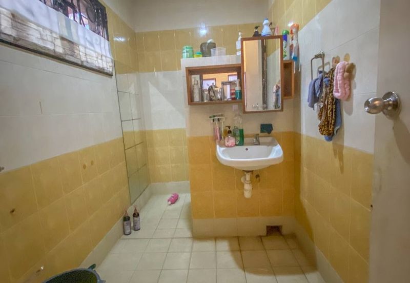 Taman Subang Pelangi