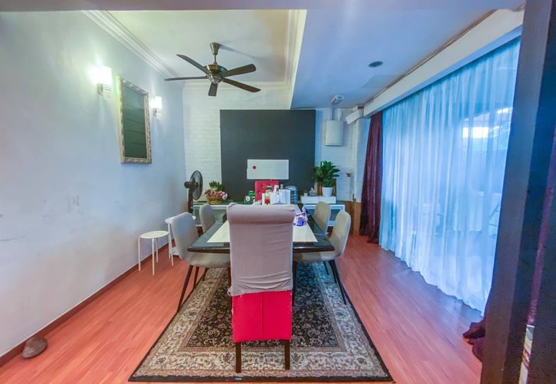 Taman Subang Pelangi