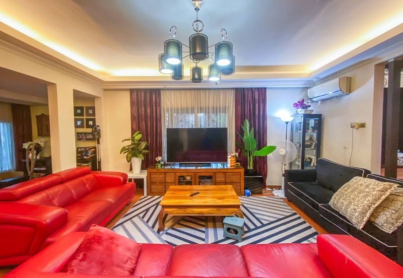 Taman Subang Pelangi