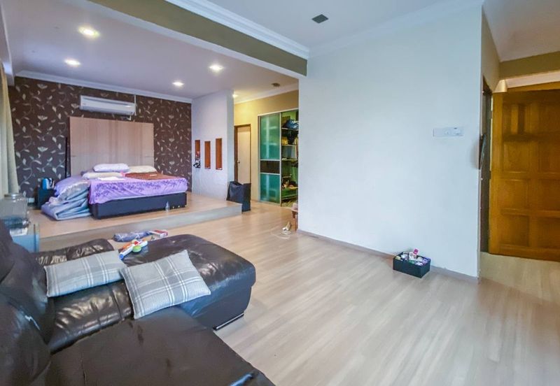 Taman Subang Pelangi