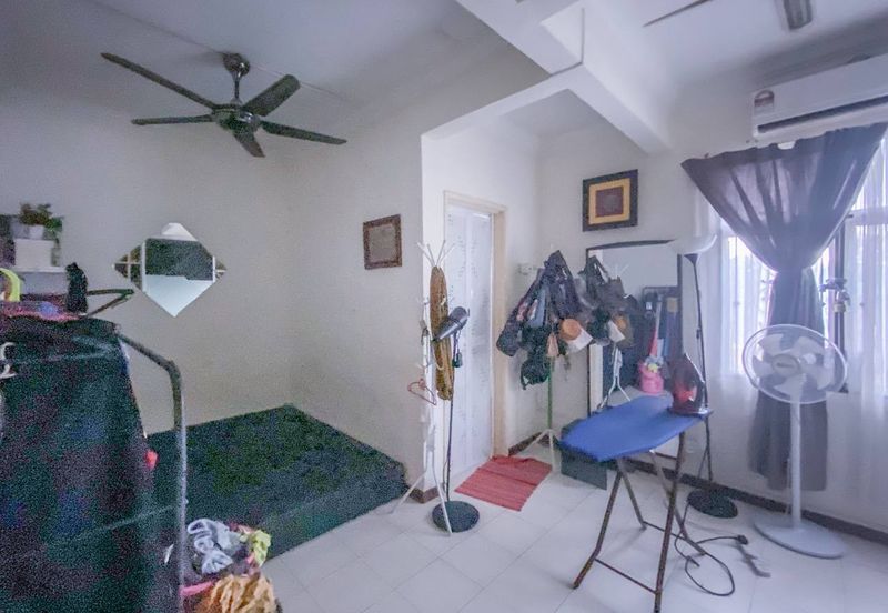 Taman Subang Pelangi