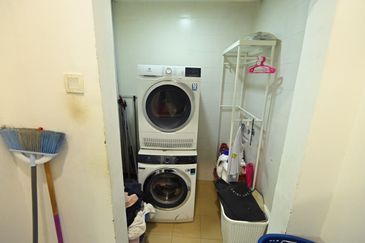 Cahaya SPK, Seksyen U9