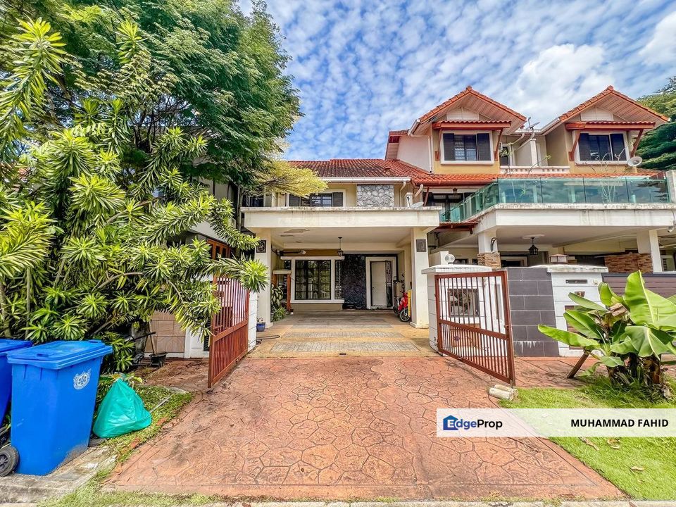Canting Alam Impian Double Storey (RENOVATED FACING OPEN) Seksyen 35 Shah Alam, Selangor, Shah Alam