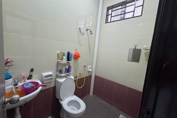 Seksyen 30, Shah Alam