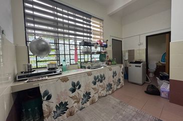 Seksyen 30, Shah Alam