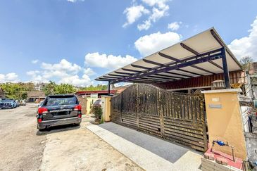 Taman Mawar, Bandar Kinrara Puchong