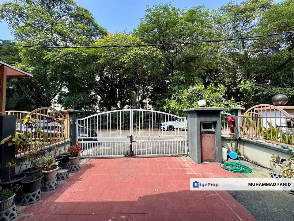 Kinrara Seksyen 4 Double Storey (FACING OPEN) Puchong, Selangor, Puchong