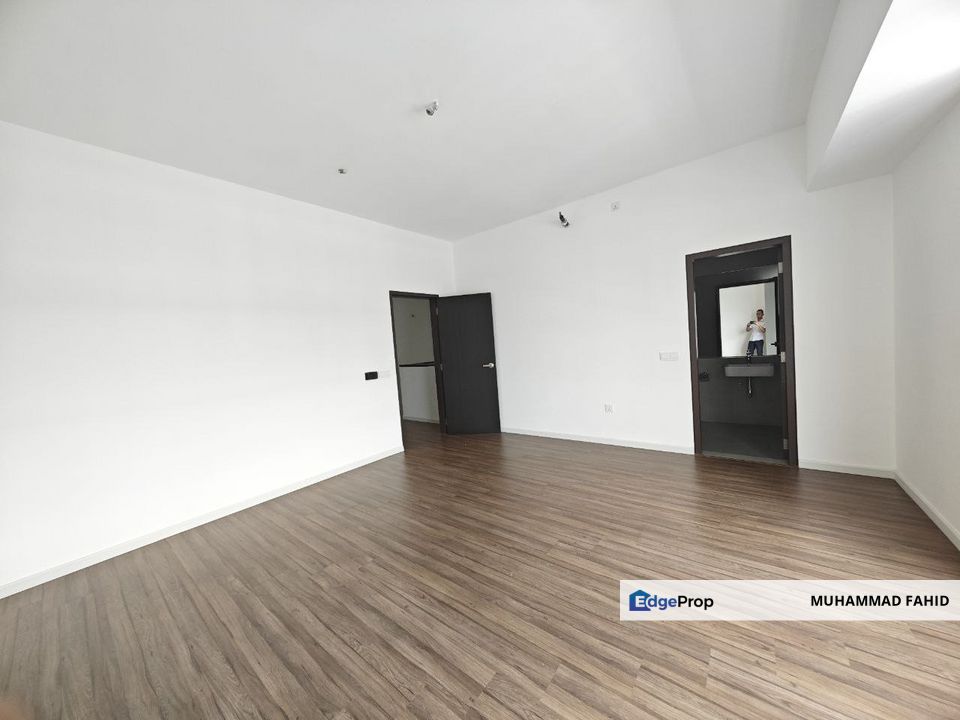 Anisa Serenia City Double Storey (NEW UNIT) Kota Wari san Sepang, Selangor, Sepang