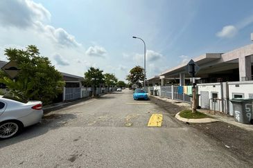 Taman Albury 1 @ Mahkota Hills