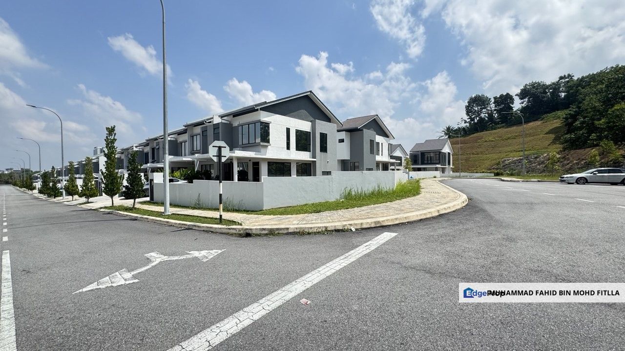 Residensi Lambaian Dua Double Storey (CORNER FULLY FURNISHED) Bangi, Selangor, Kajang
