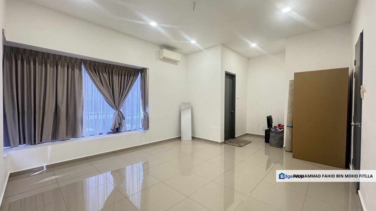 Residensi Lambaian Dua Double Storey (CORNER FULLY FURNISHED) Bangi, Selangor, Kajang