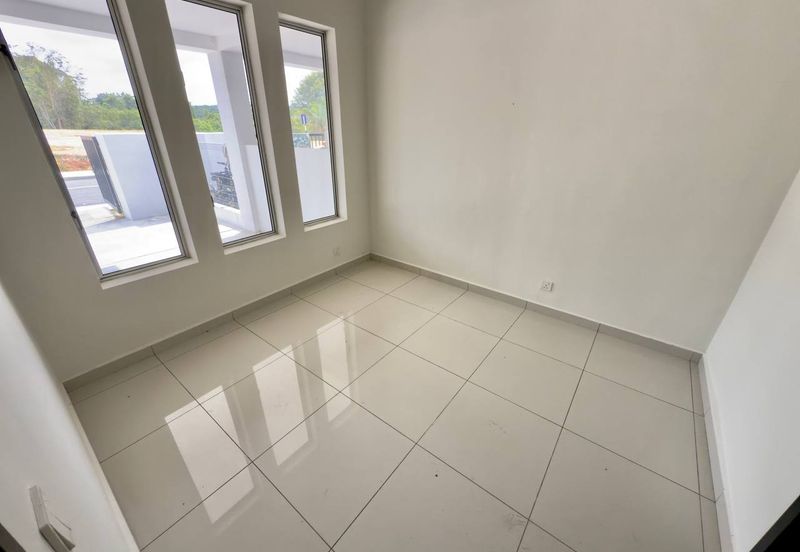 Taman Jenderam Lestari