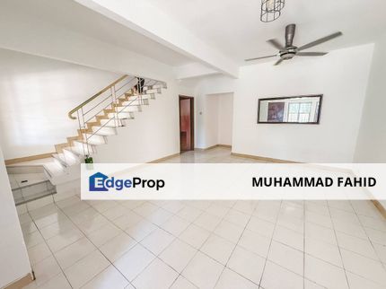 Taman Subang Impian Double Storey (RENOVATED) Seksyen U10 Shah Alam, Selangor, Subang