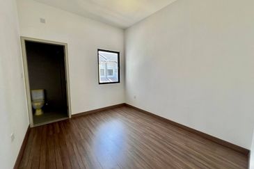 Casira 3 @ Bandar Bukit Raja