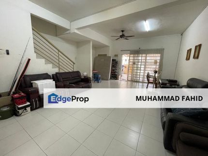 Desa Salak Permai Double Storey Salak Tinggi Sepang, Selangor, Sepang