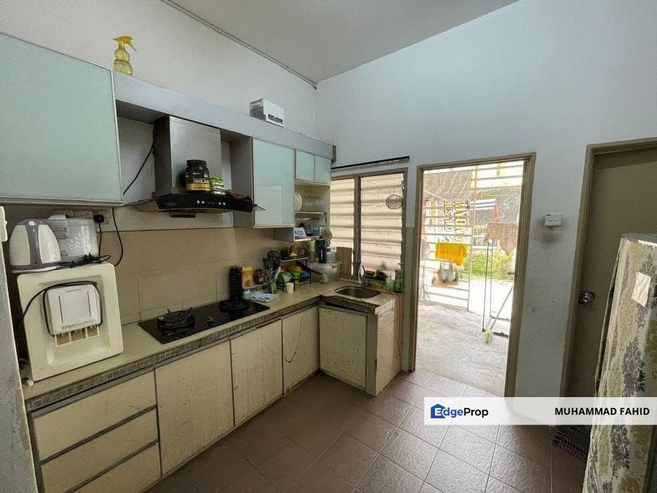 Desa Salak Permai Double Storey Salak Tinggi Sepang, Selangor, Sepang