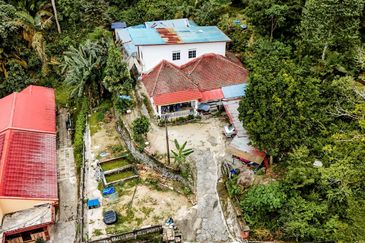 Kampung Bukit Sungai Puteh