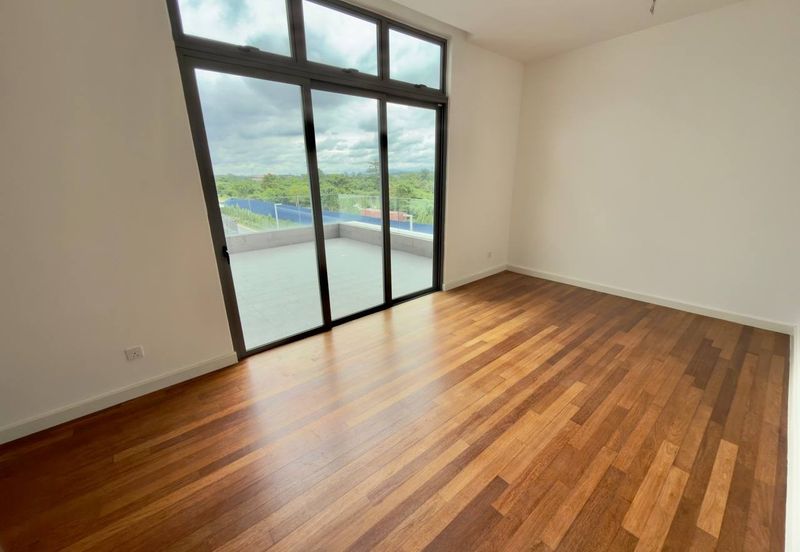 Broadleaf Residences, Hometree