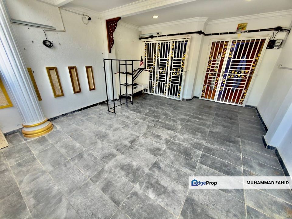 Green Valley Park Double Storey (RENOVATED) Bandar Tasik Puteri Rawang, Selangor, Rawang