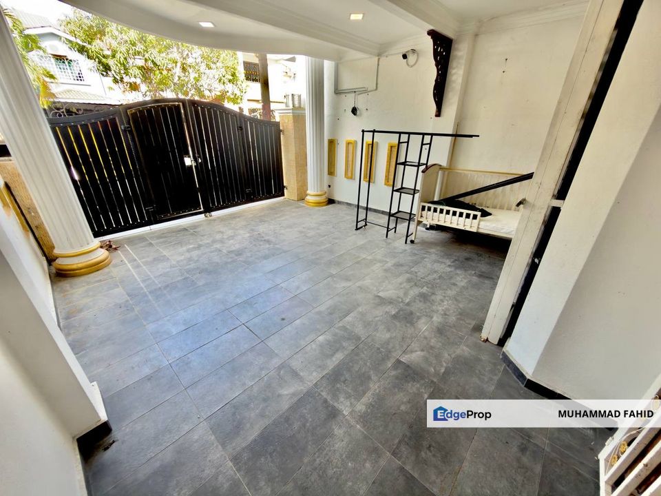 Green Valley Park Double Storey (RENOVATED) Bandar Tasik Puteri Rawang, Selangor, Rawang