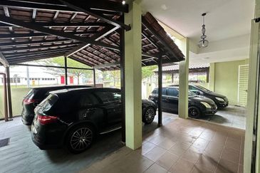 Seksyen 4, Shah Alam