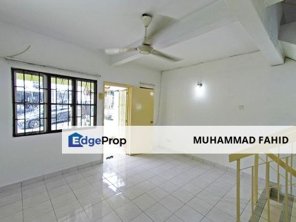Taman Sri Gombak Double Storey (NO HOUSE BACK) Batu Caves, Selangor, Batu Caves 