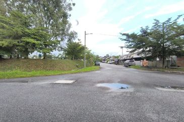 Taman Tamu Hillpark (Seksyen 4)