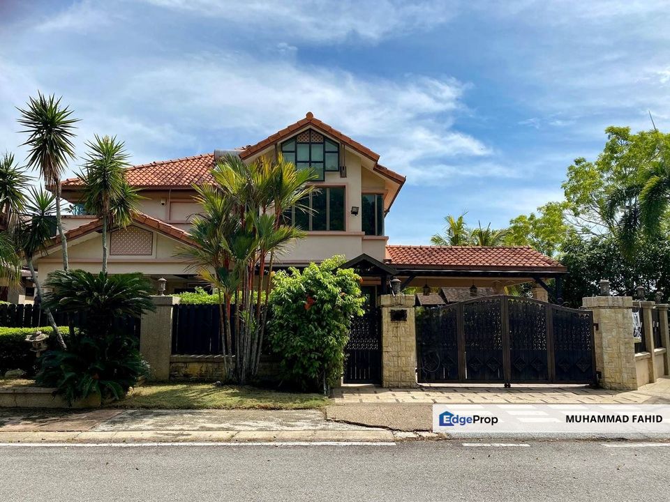 Aman Perdana Double Storey Bungalow (CORNER RENOVATED) Klang, Selangor, Klang