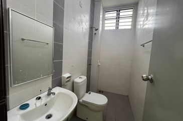 Saujana Heights @ Taman Puncak Saujana