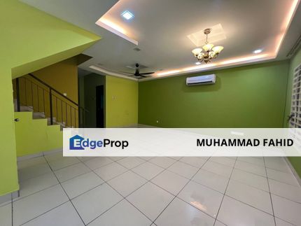 Refflesia Taman Pelangi Double Storey (RENOVATED) Semenyih 2, Selangor, Semenyih