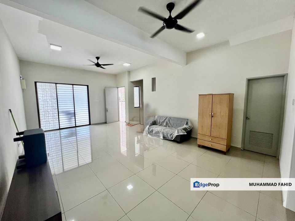 Taman Desa Mayang Sari Double Storey (RENOVATED) Nilai , Negeri Sembilan, Nilai