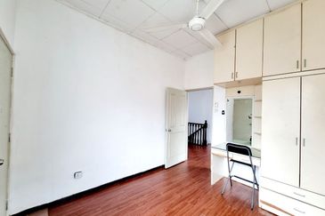 Taman Setiawangsa Double Storey (END LOT) KL