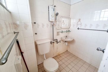 Taman Setiawangsa Double Storey (END LOT) KL