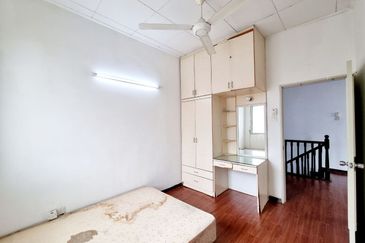 Taman Setiawangsa Double Storey (END LOT) KL