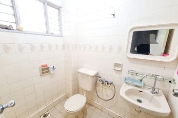 Taman Setiawangsa Double Storey (END LOT) KL