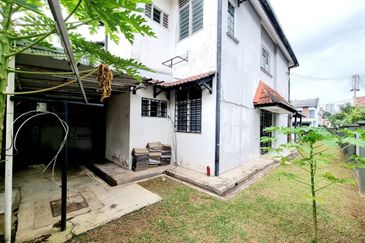 Taman Setiawangsa Double Storey (END LOT) KL