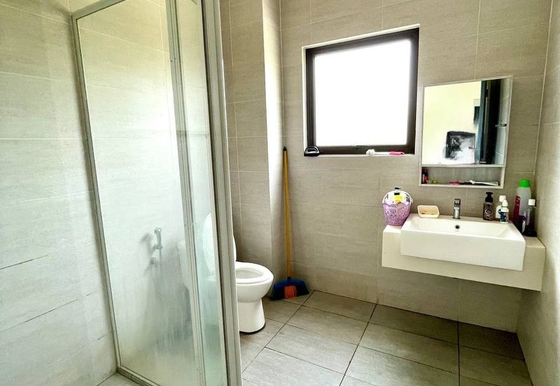 Ayden @ Warisan Puteri