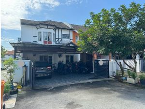 Endlot Renovated Double Storey Lorong Cakera Purnama Bandar Puncak Alam ...