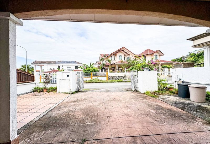 Bandar Tun Hussein Onn