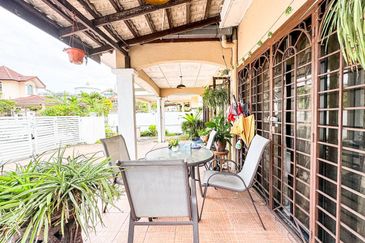 Bandar Tun Hussein Onn