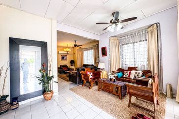 Bandar Tun Hussein Onn