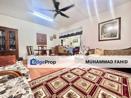 Seksyen 19 Double Storey (RENOVATED) Shah Alam, Selangor, Shah Alam