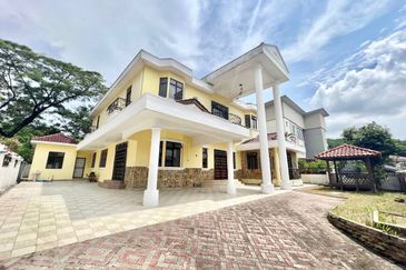 Seksyen 13, Shah Alam