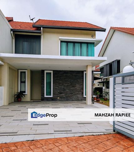 Fully Furnished Semi-D Double Storey (Huge Parking) Lukisan, Alam Impian., Selangor, Shah Alam