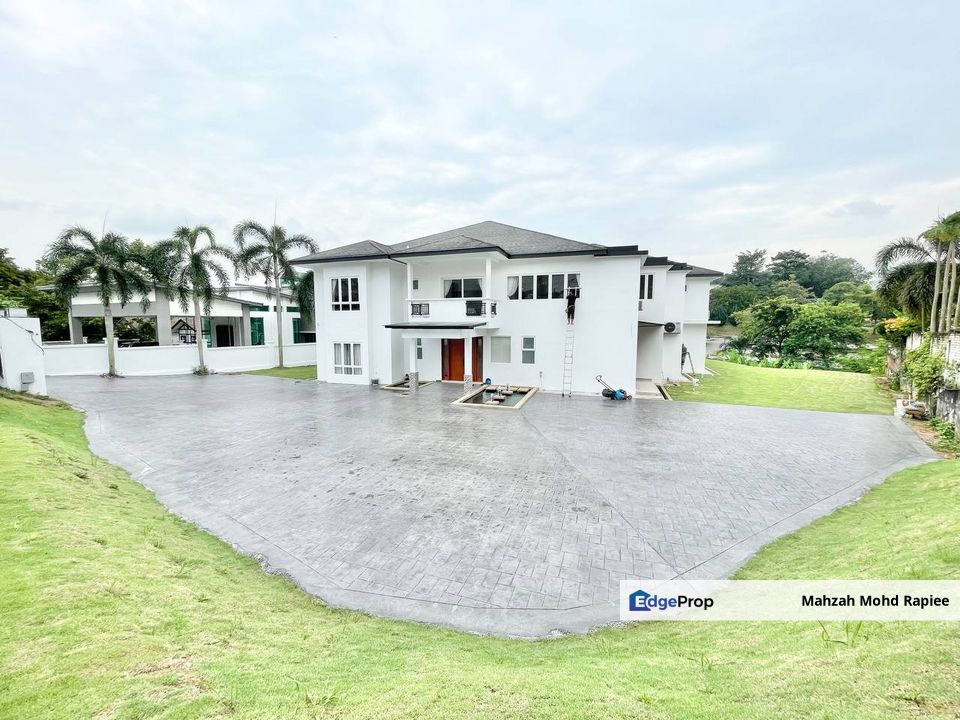  2 Storey Bungalow Modern Design NEW BUILT with big swimming pool For Sale, Selangor, Country Heights
