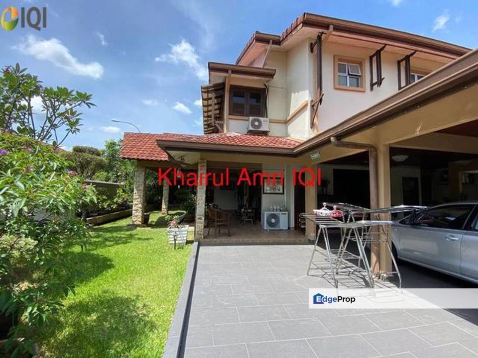 DOUBLE STOREY CORNER LOT TERRACE HOUSE WITH FULLY EXTENDED UNIT for
