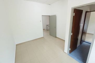 Taman Puncak Bukit Katil 2 Storey Below Value Nie House Condition Ozana Ayer Keroh Melaka