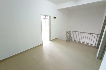 Taman Puncak Bukit Katil 2 Storey Below Value Nie House Condition Ozana Ayer Keroh Melaka