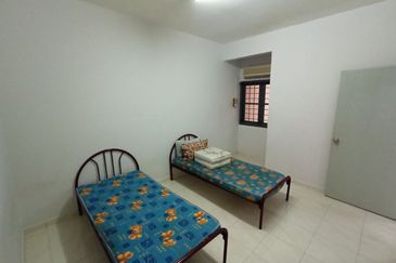 PANGSAPURI GOLDEN SHOWER(KONDOMINIUM RUBY)