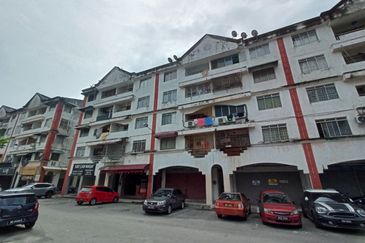 Pangsapuri Kota Laksamana Utama